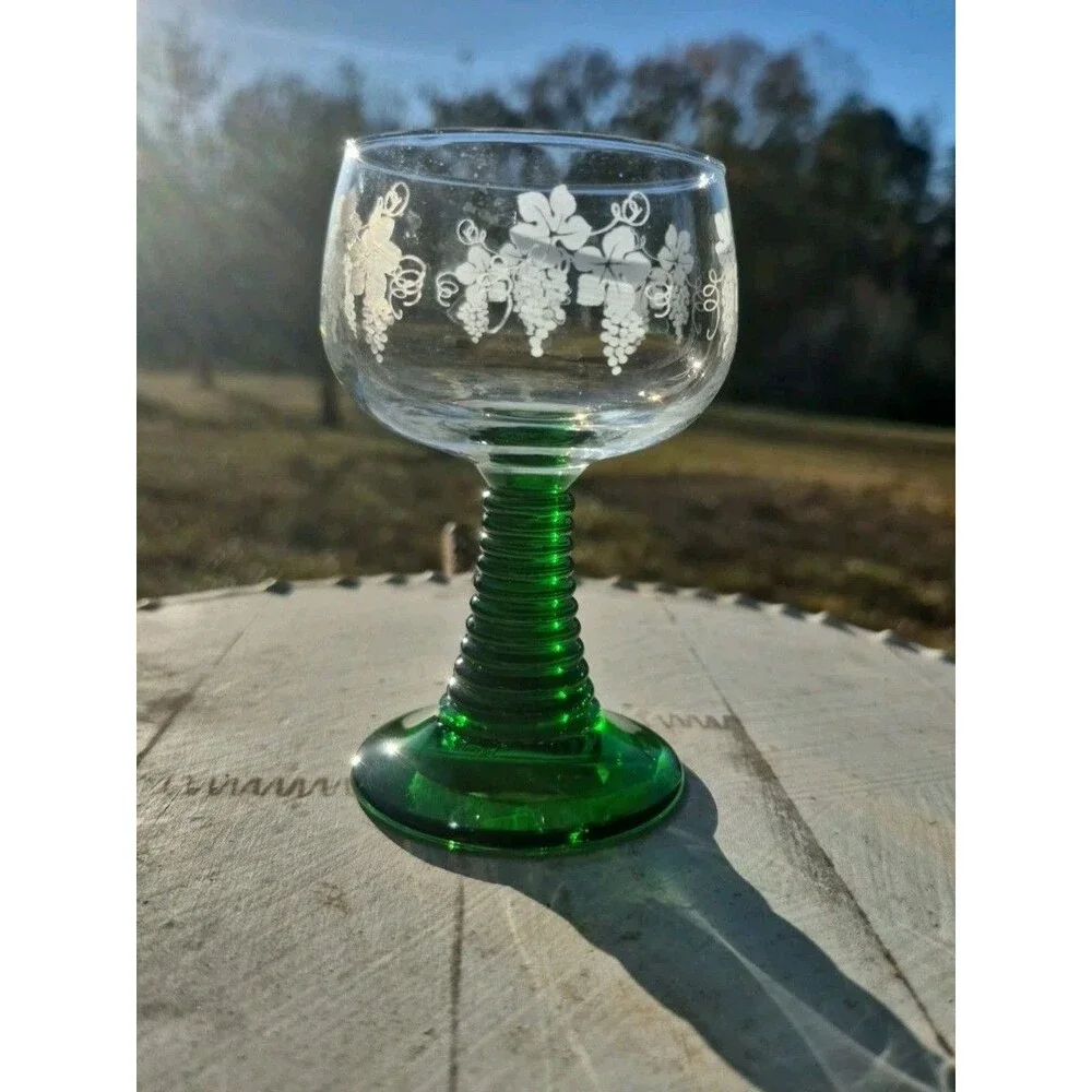 Vtg France Luminarc Wine Glasses Green Beehive Stem Grapevine 4 Available